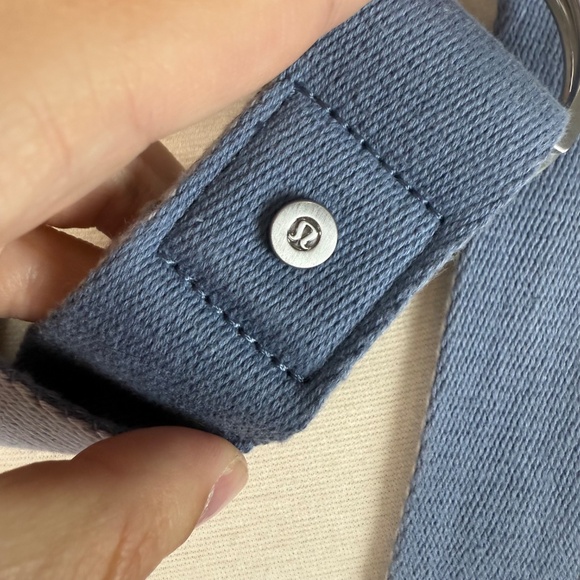 Lululemon Athletica Blue No Limits Yoga Flexibility Stretching Strap | One Size - Picture 6 of 9